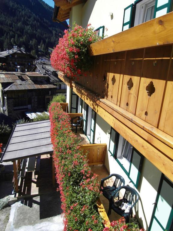 Hotel L'Ideale Моена Стая снимка