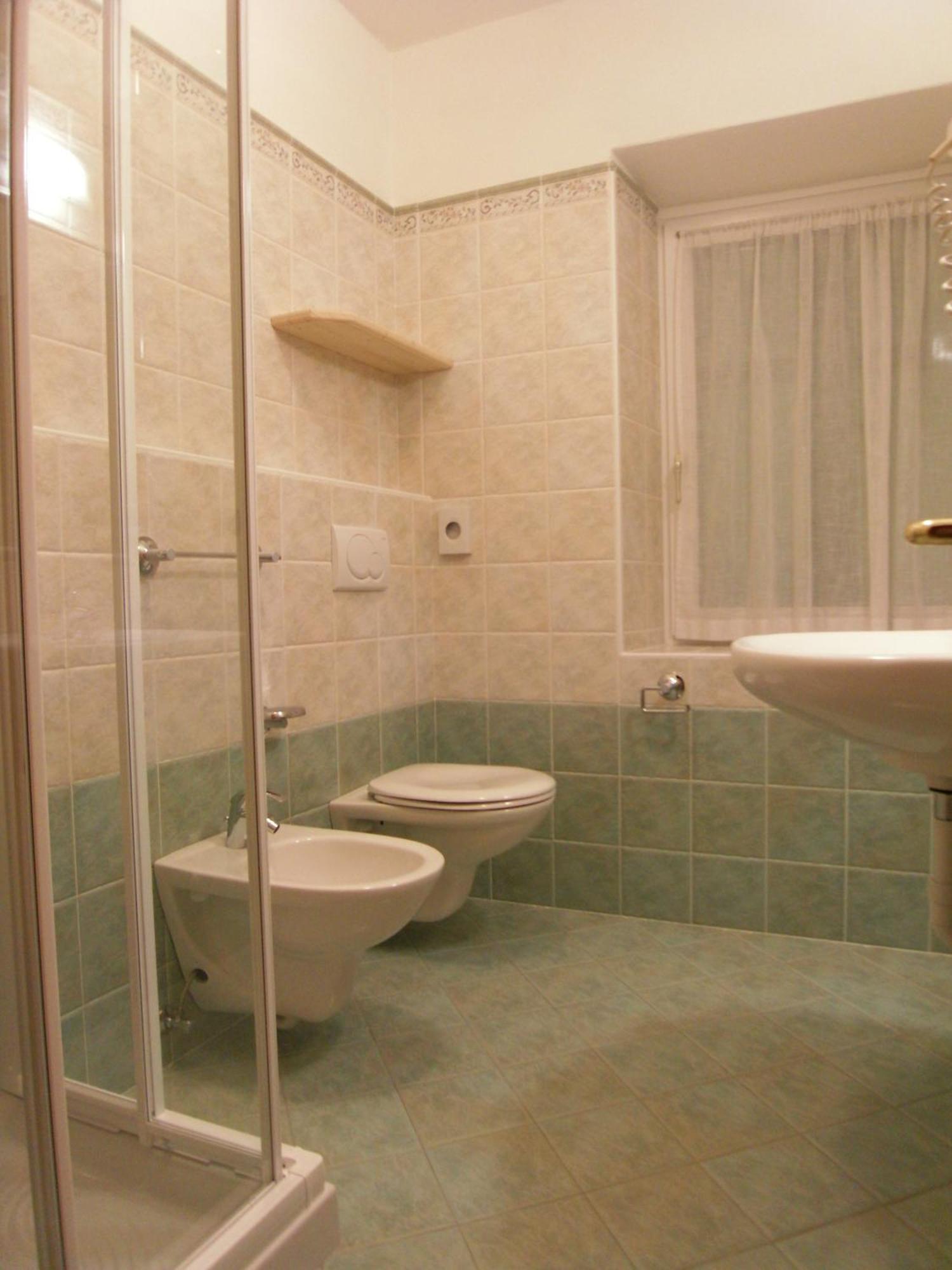 Hotel L'Ideale Моена Екстериор снимка